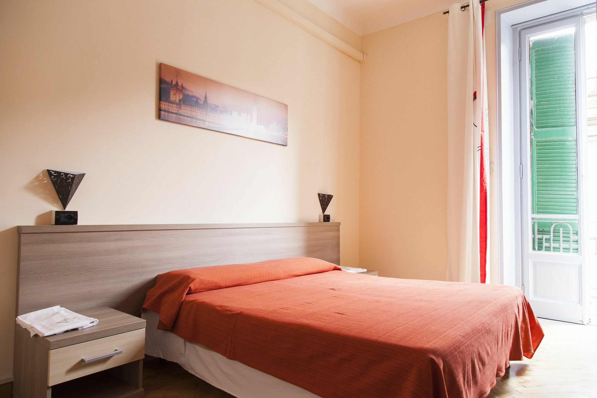 Il Giramondo Milano Ngoại thất bức ảnh